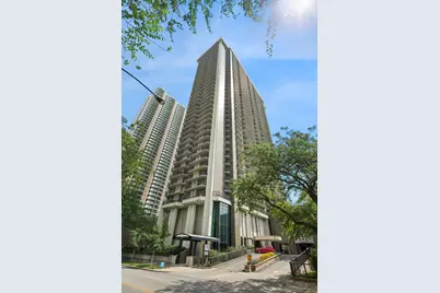 6007 N Sheridan Road #27B, Chicago, IL 60660 - Photo 1