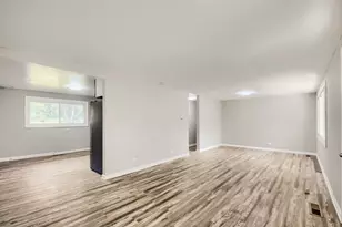 18250 Anthony Ave, Country Club Hills, IL 60478 - Photo 9