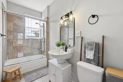 2121 N Saint Louis Avenue #3S, Chicago, IL 60647 - Photo 11