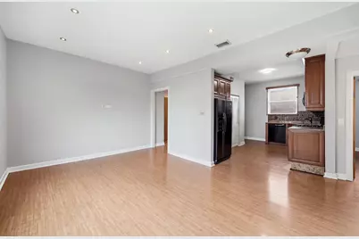 2121 N Saint Louis Avenue #3S, Chicago, IL 60647 - Photo 5