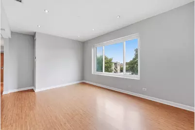 2121 N Saint Louis Avenue #3S, Chicago, IL 60647 - Photo 3