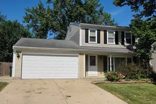696 Shining Water Dr, Carol Stream, IL 60188 - Photo 1