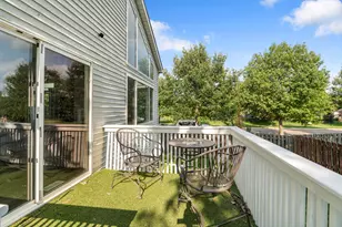 1779 Hickory Park Ln, Aurora, IL 60504 - Photo 23