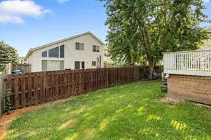 1779 Hickory Park Ln, Aurora, IL 60504 - Photo 25