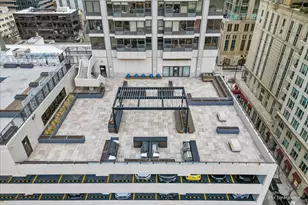 30 E Huron St, Chicago, IL 60611 - Photo 21