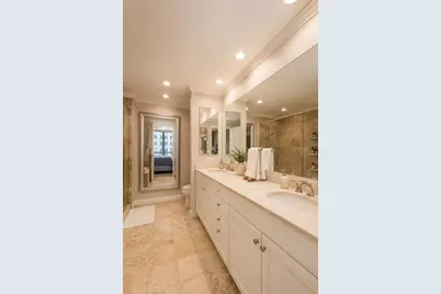 600 N Lake Shore Drive #1212, Chicago, IL 60611 - Photo 19