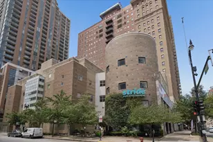 40 E 9th St, Chicago, IL 60605 - Photo 1