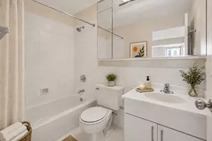 40 E 9th St, Chicago, IL 60605 - Photo 13