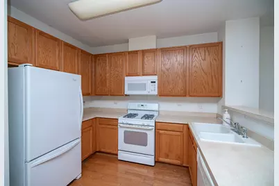 2202 Claremont Lane, Lake in the Hills, IL 60156 - Photo 9