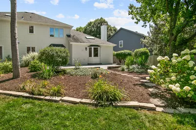 1205 Johnson Drive, Naperville, IL 60540 - Photo 5
