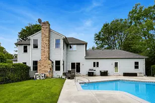 2120 Kenton Ln, Libertyville, IL 60048 - Photo 59