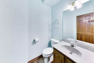 2120 Kenton Ln, Libertyville, IL 60048 - Photo 25