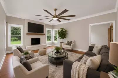 2120 Kenton Lane, Libertyville, IL 60048 - Photo 9