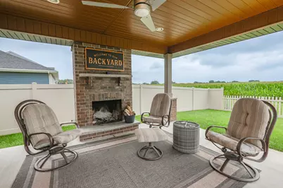 646 S Poplar Circle, Manteno, IL 60950 - Photo 47