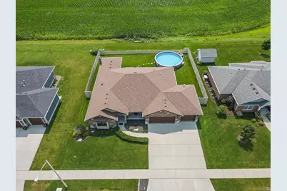 646 S Poplar Circle, Manteno, IL 60950 - Photo 61