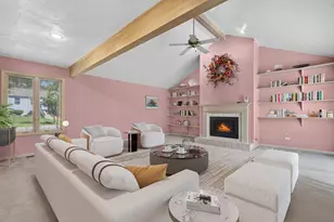 2078 Arleen Ct, Schaumburg, IL 60194 - Photo 9