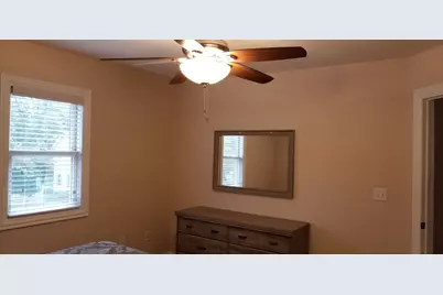 1045 Marquette Street #2, Lasalle, IL 61301 - Photo 9