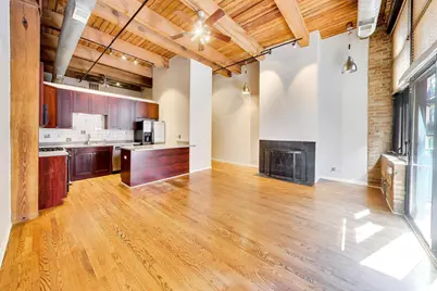 525 W Superior Street #428, Chicago, IL 60654 - Photo 7