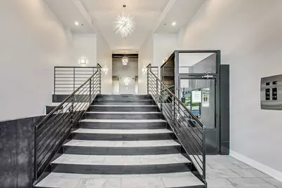 525 W Superior Street #428, Chicago, IL 60654 - Photo 17