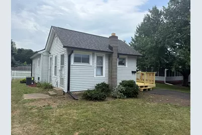 112 E Wilson Street, Stillman Valley, IL 61084 - Photo 3