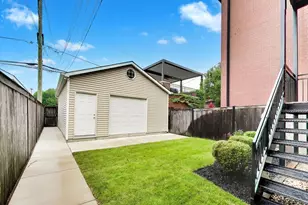 2724 N Marshfield Ave, Chicago, IL 60614 - Photo 59