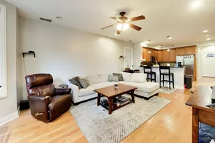 2724 N Marshfield Ave, Chicago, IL 60614 - Photo 31