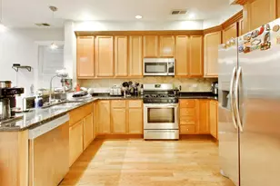 2724 N Marshfield Ave, Chicago, IL 60614 - Photo 35