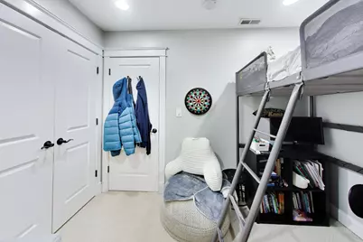 2724 N Marshfield Avenue, Chicago, IL 60614 - Photo 27