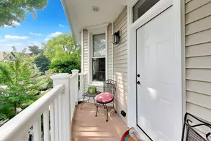 2724 N Marshfield Ave, Chicago, IL 60614 - Photo 13