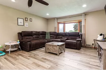 7018 Best Road, Pecatonica, IL 61063 - Photo 49