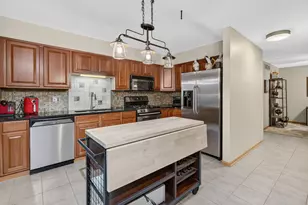 9105 Newcastle Ct, Tinley Park, IL 60487 - Photo 13