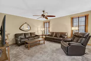 9105 Newcastle Ct, Tinley Park, IL 60487 - Photo 9