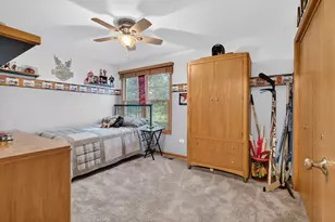 9105 Newcastle Ct, Tinley Park, IL 60487 - Photo 23