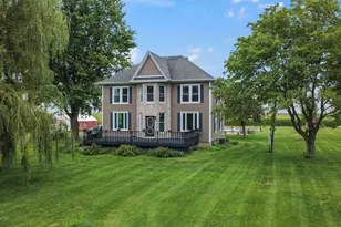 1532 N 2250th Rd, Ottawa, IL 61350 - Photo 1