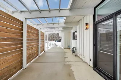 2649 Crawford Avenue, Evanston, IL 60201 - Photo 3