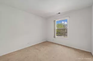 265 Buckingham Ct, Schaumburg, IL 60193 - Photo 15