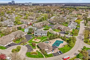 265 Buckingham Ct, Schaumburg, IL 60193 - Photo 25