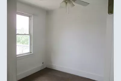 1209 N 22nd Avenue, Melrose Park, IL 60160 - Photo 9
