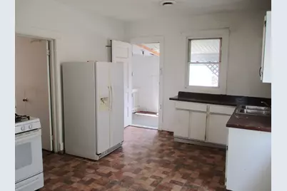 1209 N 22nd Avenue, Melrose Park, IL 60160 - Photo 7