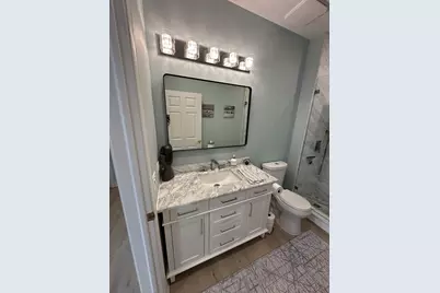 8300 Concord Drive #601, Morton Grove, IL 60053 - Photo 5