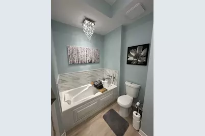 8300 Concord Drive #601, Morton Grove, IL 60053 - Photo 7
