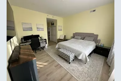 8300 Concord Drive #601, Morton Grove, IL 60053 - Photo 9