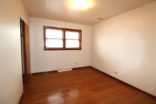 589 Buffalo Ave, Calumet City, IL 60409 - Photo 7