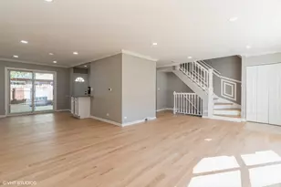 8842 Dee Rd, Des Plaines, IL 60016 - Photo 5