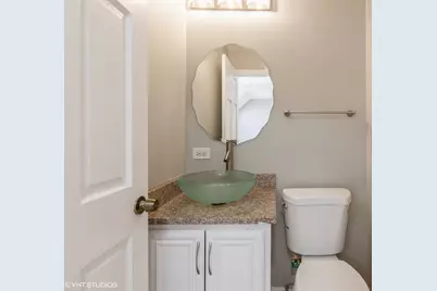 8842 Dee Road #B, Des Plaines, IL 60016 - Photo 9