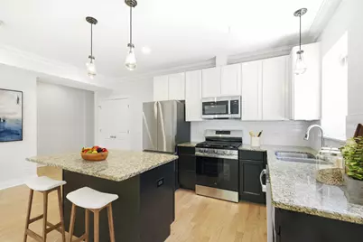6341 N Oakley Avenue #2, Chicago, IL 60659 - Photo 5