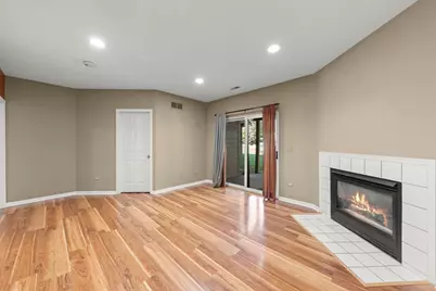 2034 Jeffrey Court #2034, Elgin, IL 60123 - Photo 21