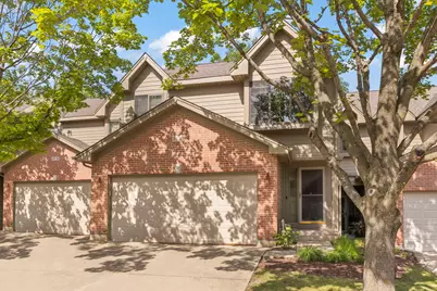 2034 Jeffrey Court #2034, Elgin, IL 60123 - Photo 1