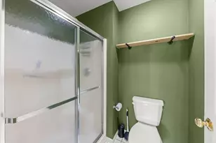 2034 Jeffrey Ct, Elgin, IL 60123 - Photo 19