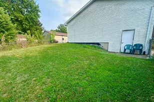 128 Laurie Ln, Oswego, IL 60543 - Photo 29